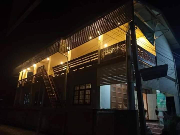 โฮมสเตย์ภูมิใจ เชียงคาน ซอย 17 Loei Extérieur photo